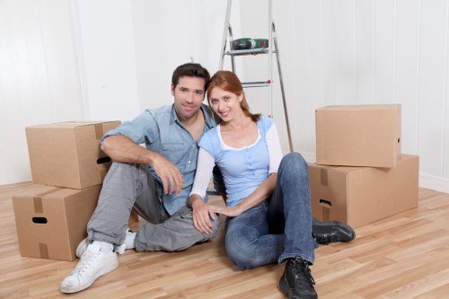 Bow removal van service for flats, commercial moves, and East London routes