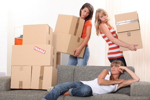 Reliable Man With Van Bow transport and moving service